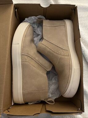 🙊Women’s TOMS Slip-On Casual Sand Suede Ankle Sneakers - Tan